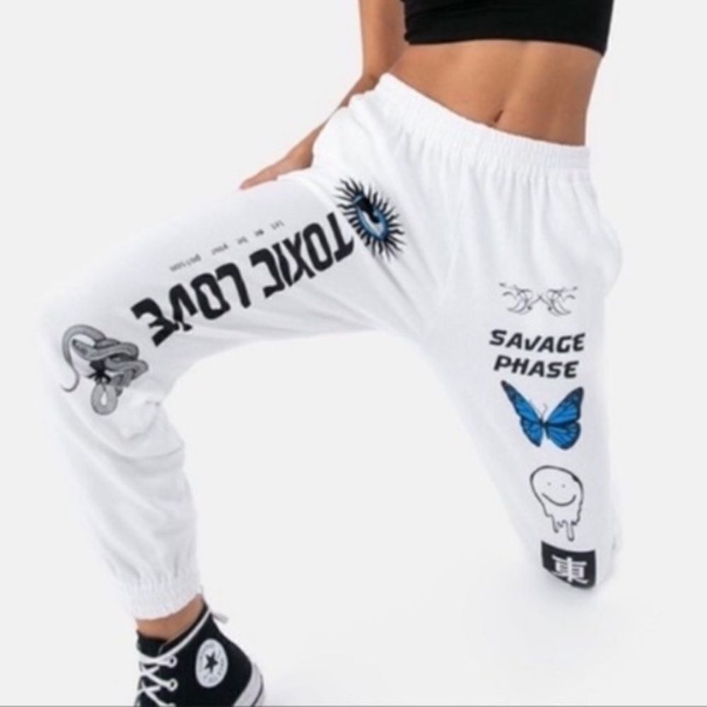 ADIKA TOXIC LOVE Graphic Sweatpants Size Small